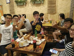 什邡烧烤加盟,学烧烤技术,开烧烤店多少钱疯狂烤翅加盟
